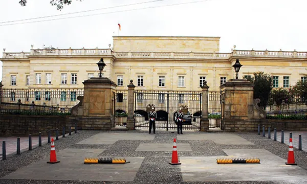 presidencia-ejecutivo-palacio-01jose-patino-1509241686.jpg