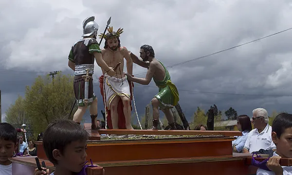 procesion-religion-catolicismomac-1509242241.jpg
