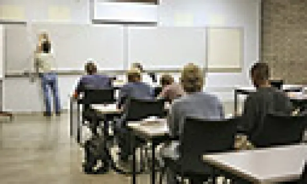salon4-think-1509243137.jpg