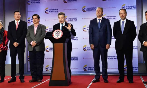 santos-ministros-leypresidencia-1509241841.jpg