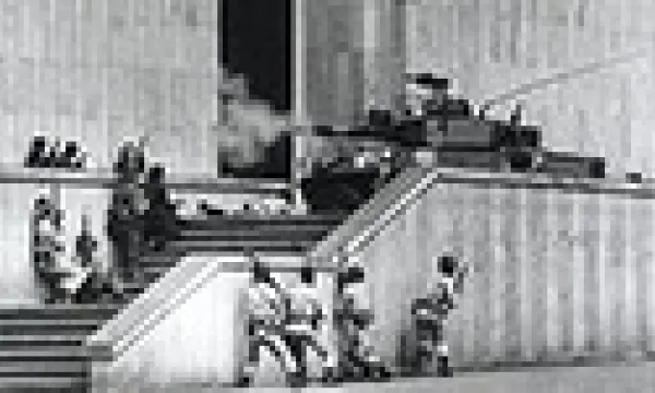 tomadelpalacio2-dj-1509242948.jpg