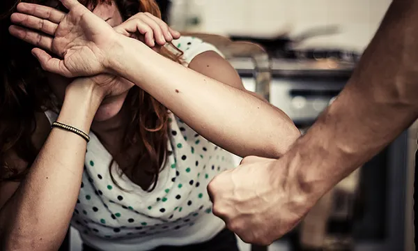 violencia-mujer-maltrato1big-1509242187.jpg
