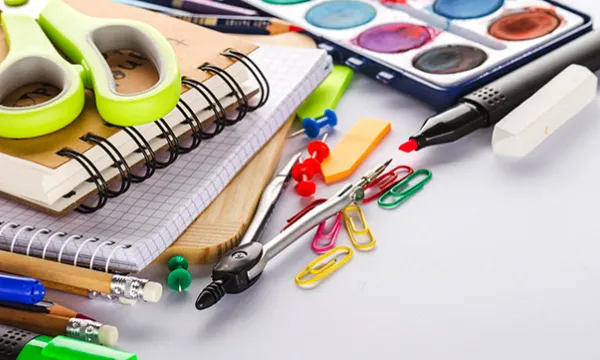 papeleria-utiles-colegiosfreepik.jpg