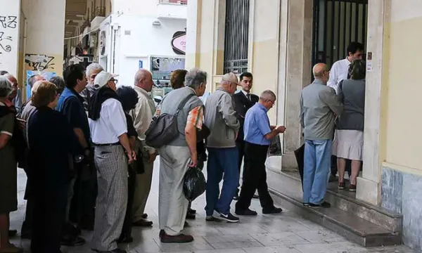 pensionado-vejez-adultomayor-fila1big.jpg
