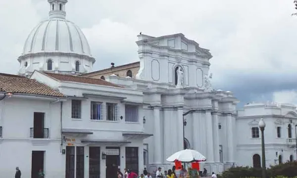popayan-cateral-caucaflickr.com_.jpg