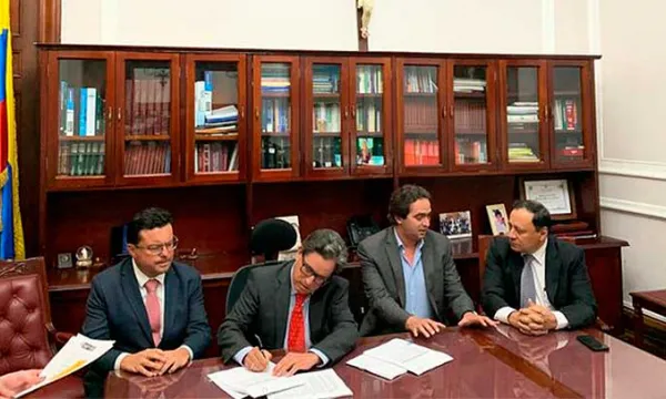 proyecto-carrasquilla-tributariaminhacienda.jpg