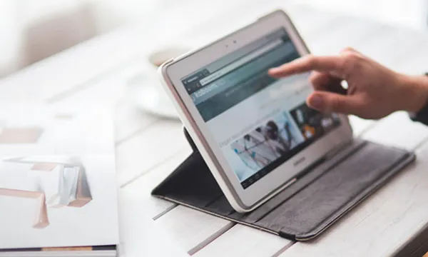 tableta-virtualidad-tareasfreepik.jpg