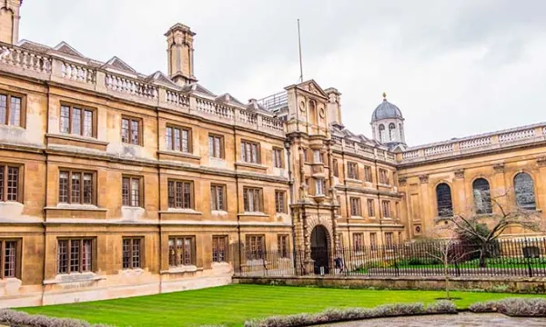 universidad-oxford-inglaterrabigstock.jpg