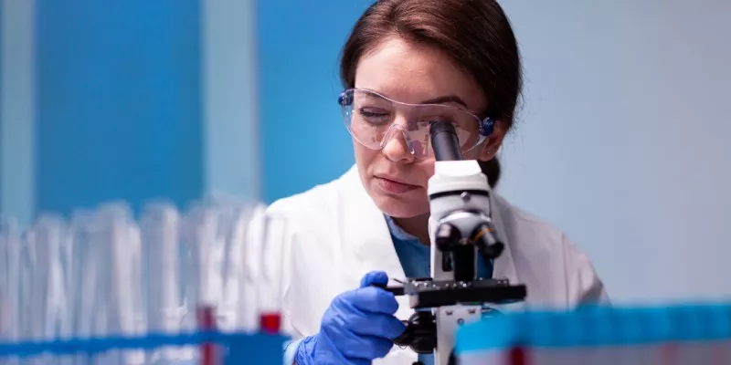 El ONAC adelanta sus procesos de acreditación conforme con la norma internacional ISO/IEC 17011 (Freepik)