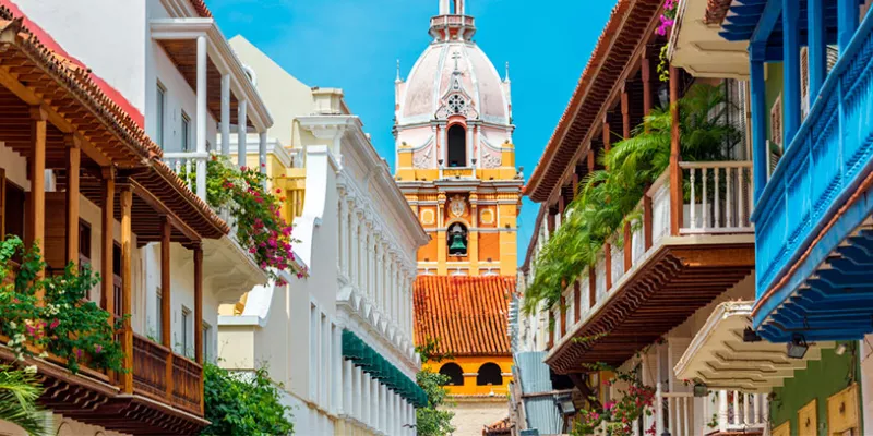 CARTAGENA-CENTRO-HISTORICO(shutterstock).jpg