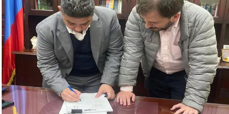 Oposición radica propuesta alternativa a la reforma a la salud (Cámara)