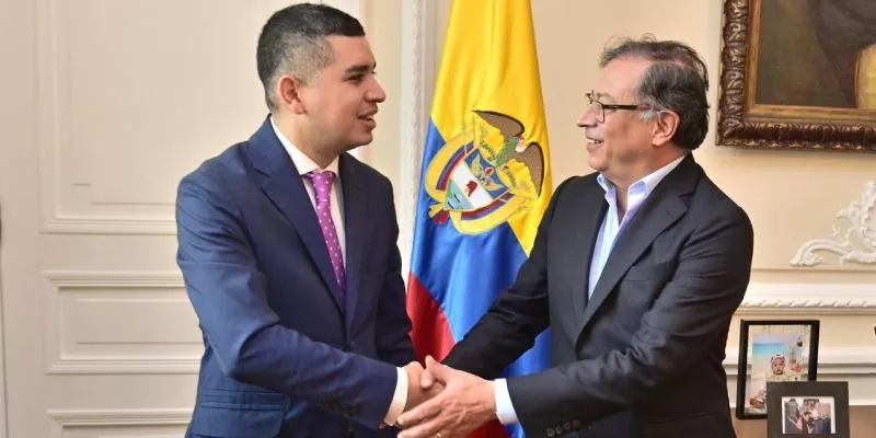 Anuncian un millón de créditos para financiar economía popular (Presidencia)