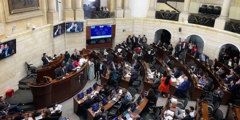 plenaria-senado-receso-legislativo (tw-senado-23)