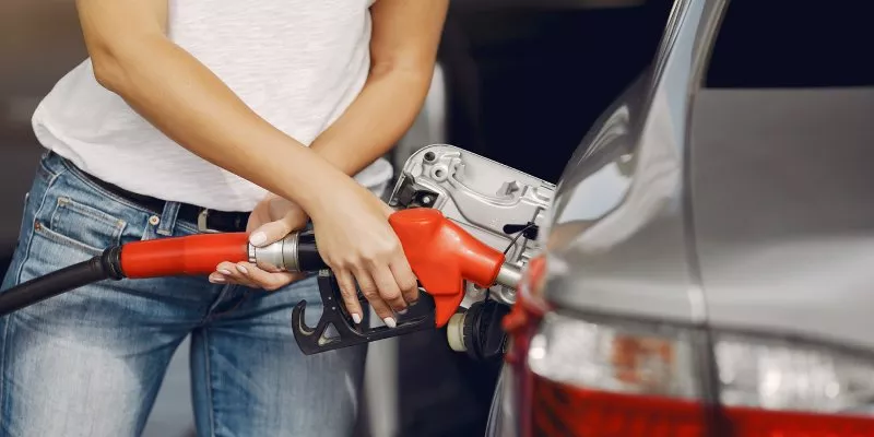 Galón de gasolina sube $ 600 para el mes de junio (Freepik)