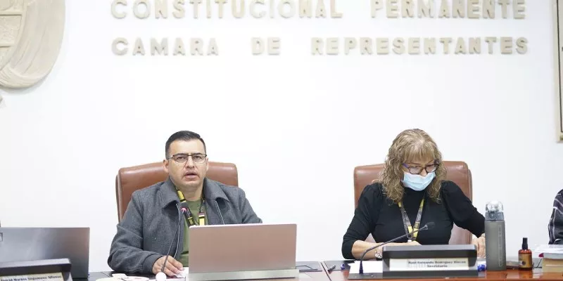 Proyecto que pretendía poner límites al ‘pico y placa’ se hundió en primer debate (Prensa Cámara)