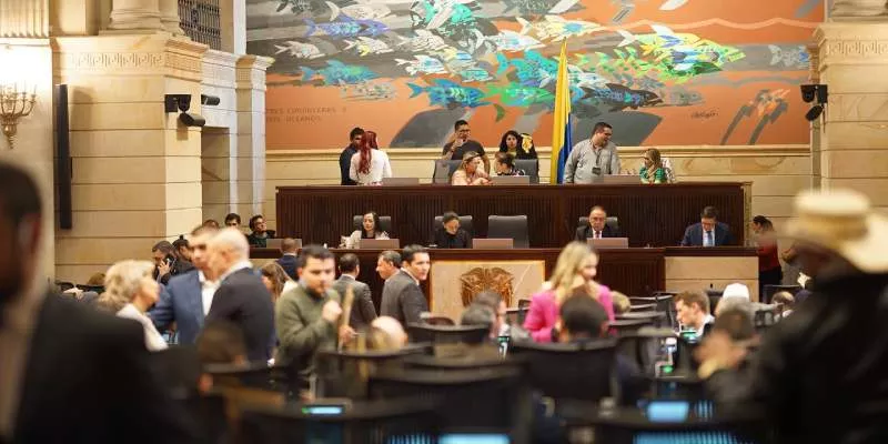 Plenaria retoma el segundo debate de la reforma a la salud (TW Cámara)