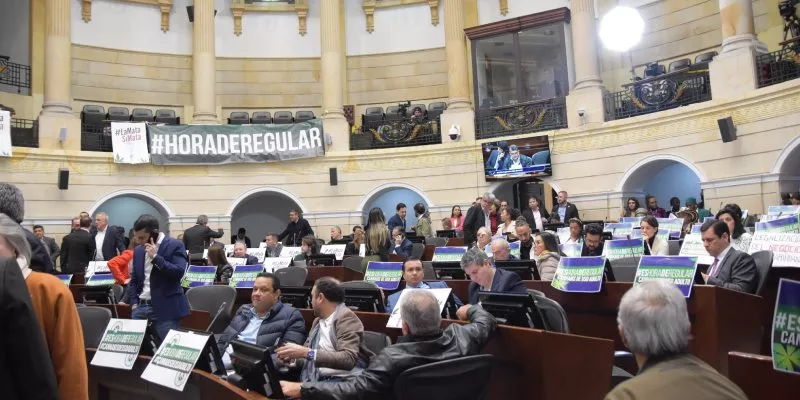 votacion-canabis-senado-(tw-mj-pizarro-23)
