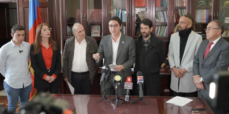 radicacion-refroma-cne-(prensa-delacalle)