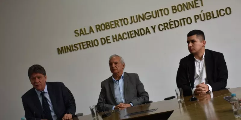 gobierno-andi-asobancaria-banrepublica(andi)