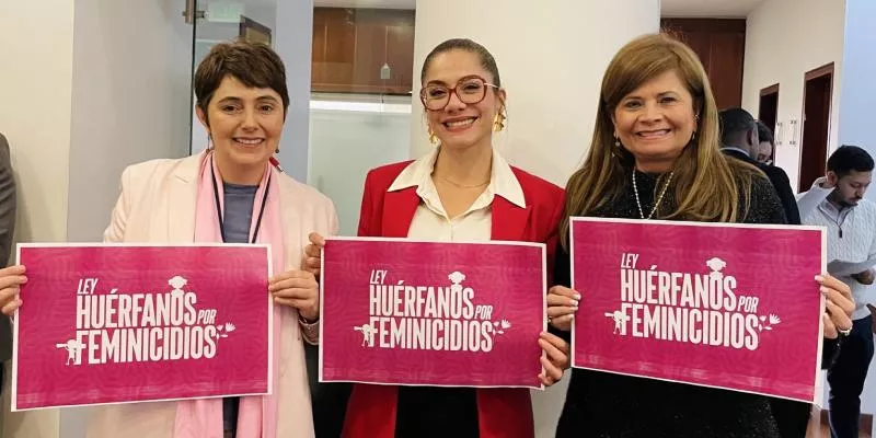 huerfanos-feminicidio-com1-camara(camara)