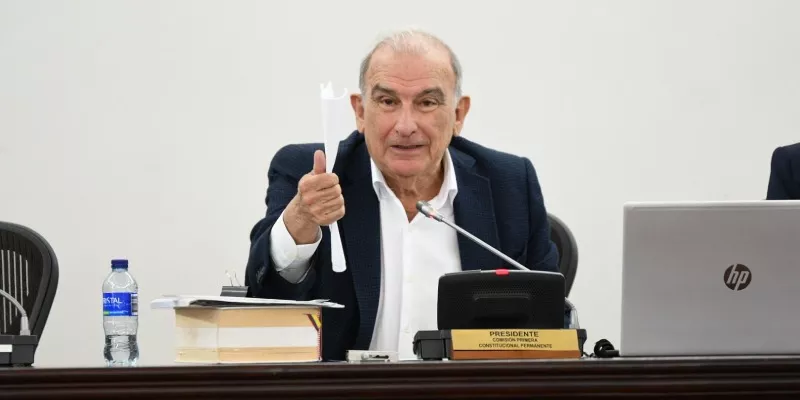 humberto-de-la-calle-com-primera(prensa-senador)