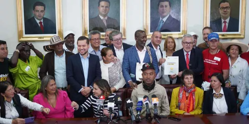 Gobierno presentó reforma a la Ley de Víctimas (Cámara)