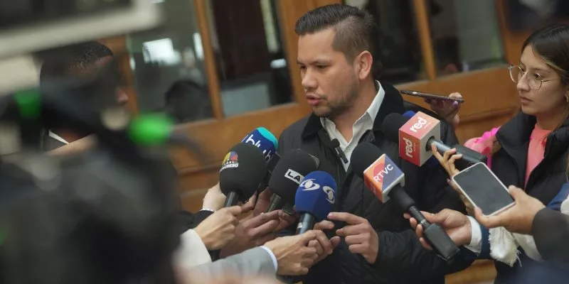 Presidente de la Cámara convoca un diálogo con bancadas para avanzar con la reforma a la salud (Cámara)
