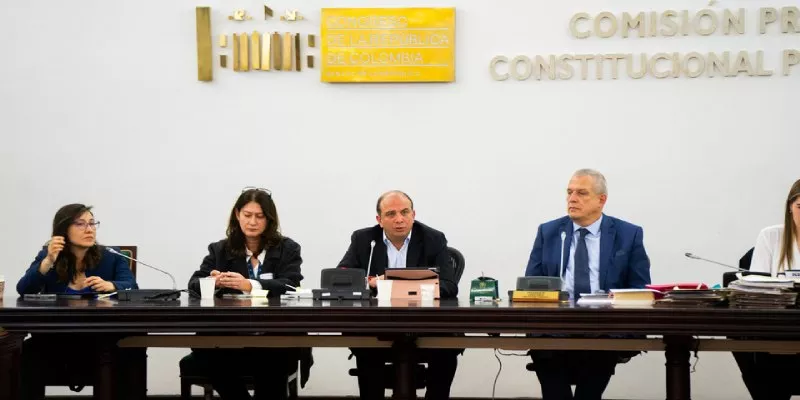 Comisión Primera realizó audiencia pública a la reforma a la ley de víctimas (Senado)