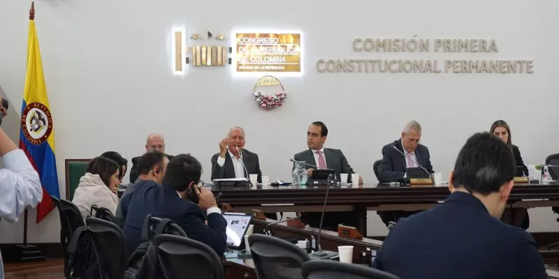 Control político al ministro de Salud por la escasez de medicamentos (Senado)