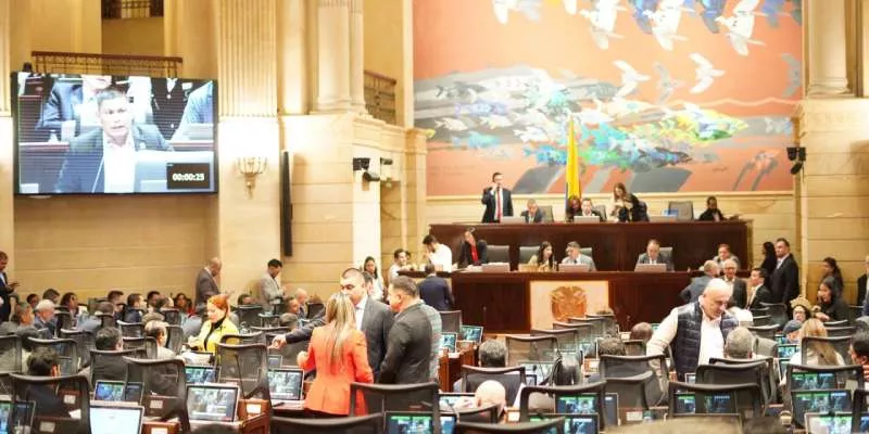 Cámara aprueba 15 nuevos artículos de la reforma a la salud (Cámara)