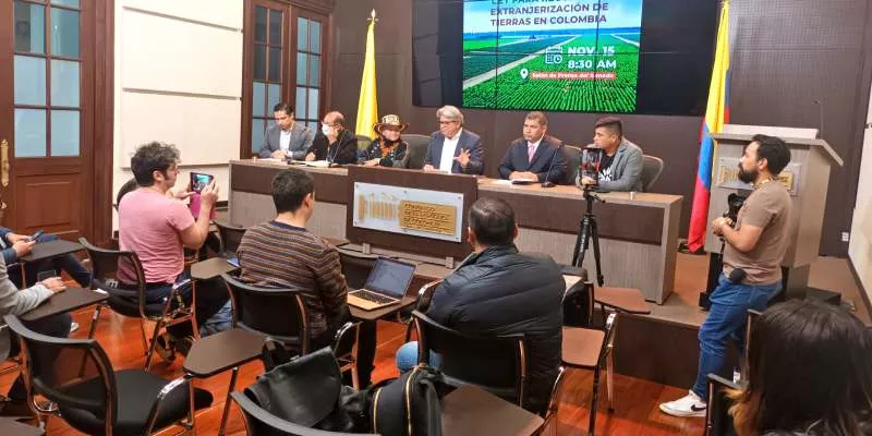 Radican proyecto de ley para regular la extranjerización de tierras en el país (Wilson Arias)