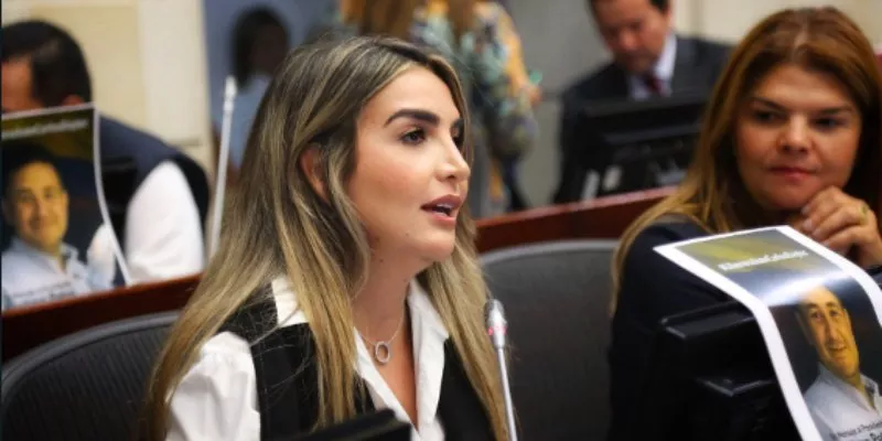 Avanza proyecto que busca inhabilitar a quienes cometan delitos sexuales contra menores (Senado)