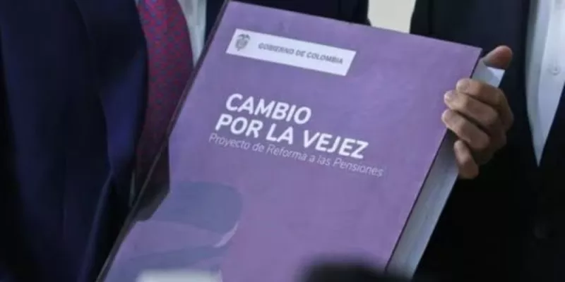 Mesa directiva del Senado anuncia segundo debate a proyecto de reforma pensional (Presidencia)