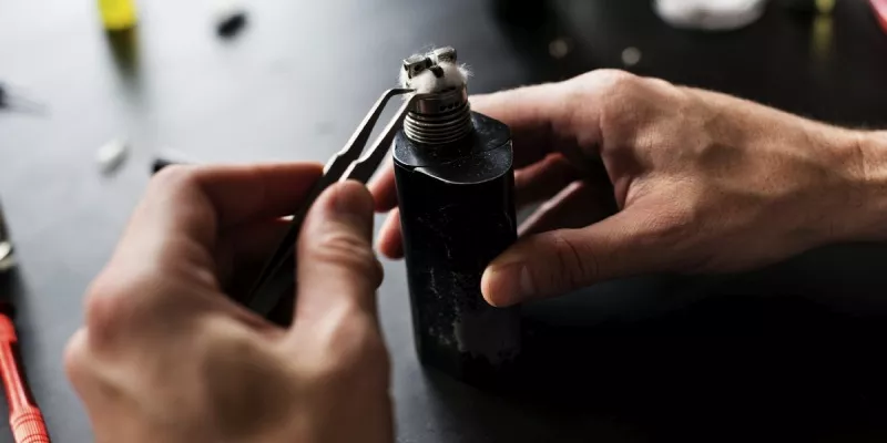 A tercer debate irá el proyecto que reglamentaría el uso de vapeadores (Rawpixel)