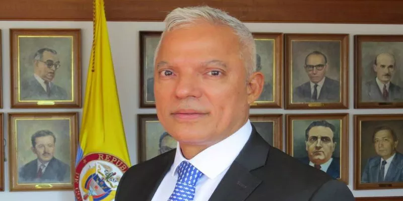 Carlos Mario Molina Betancur, educador del Derecho