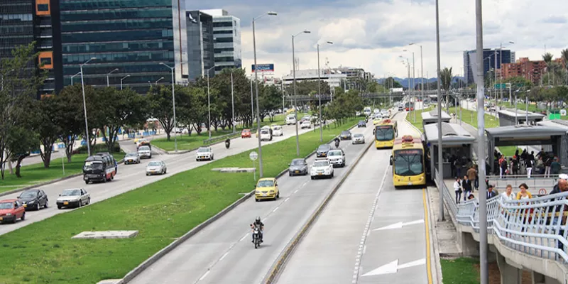 trafico-transmilenio-via(jose-patino)-02