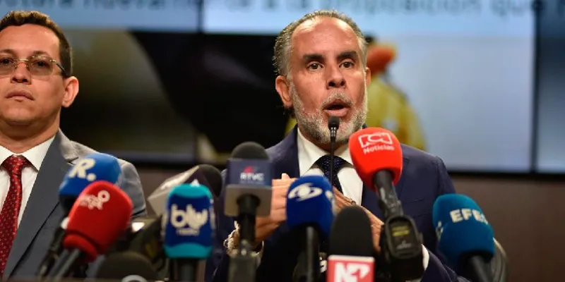 Reforma laboral iría a consulta popular si el Congreso no actúa antes del primero de junio (Presidencia)