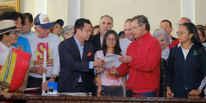 Presidente Petro asegura que hay recursos garantizados para la consulta popular (Presidencia)