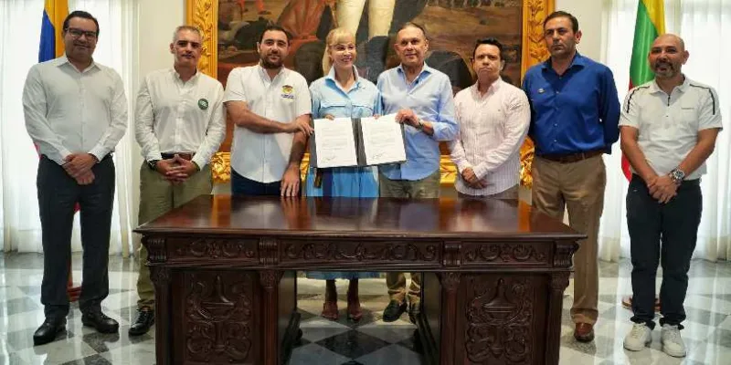 Presidente del Congreso firma dos leyes objetadas por el Gobierno (Twimg)