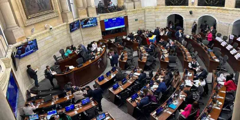 Avanzó la reforma laboral, se aprobaron estos artículos (Senado)