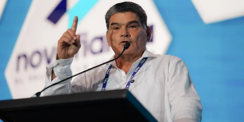 Investigarán disciplinariamente a ministros que firmaron decreto de convocatoria a consulta popular