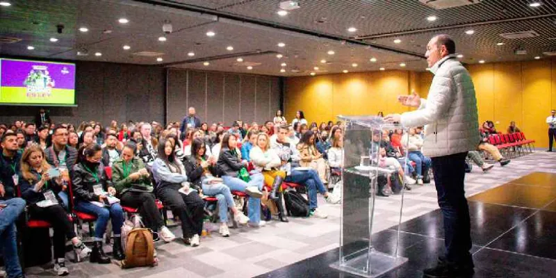 Gobierno anuncia alivios para microempresas como parte de implementación de la reforma laboral (Presidencia)