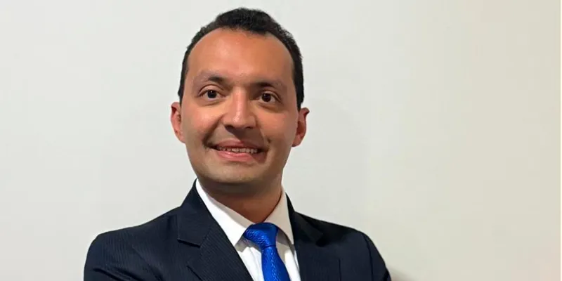 SEBASTIAN-MOYANO