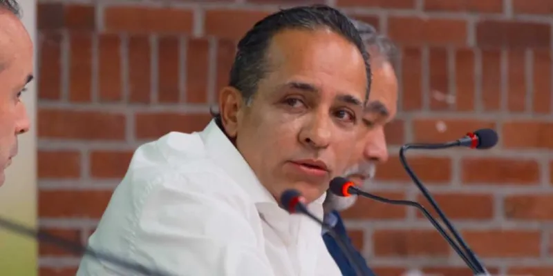 Sin efectos fallo que declaró nula la elección de Alexander López como senador (DNP)
