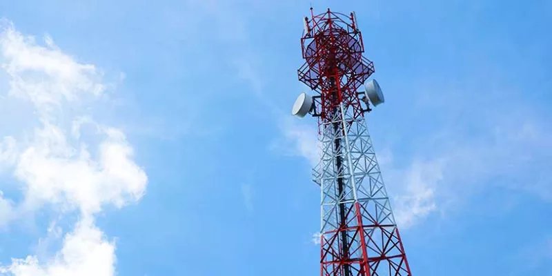 antena-telecomunicaciones-televisionfreepik.jpg