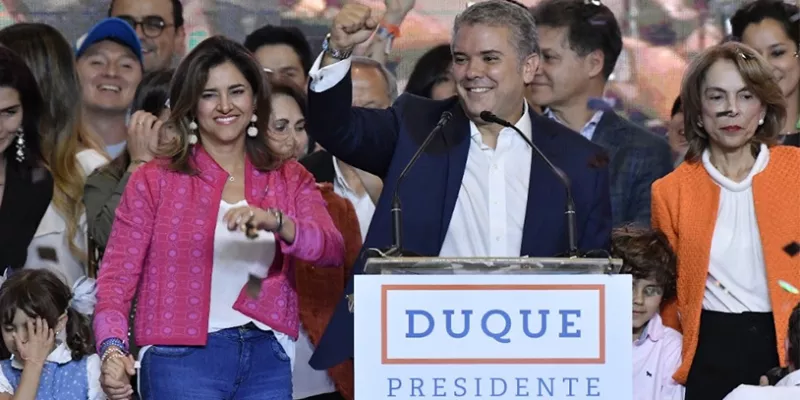 duque-discursocentrodemocratico.jpg