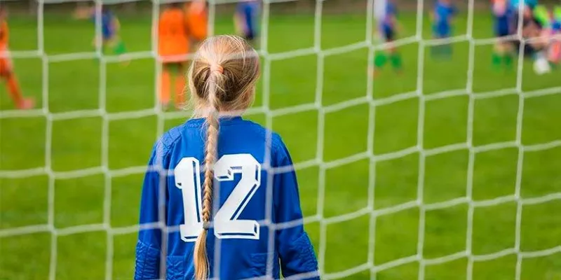 futbol-femenino-deportebigstock.jpg