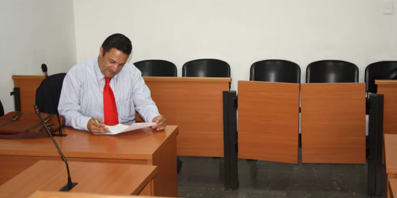 abogado-audiencia-juzgadojuanrivadeneira1-1509241664.jpg