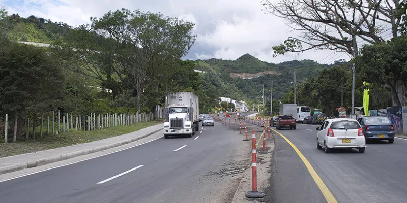 carretera-concesion-obras-transporte-viasmac-1509242122.jpg