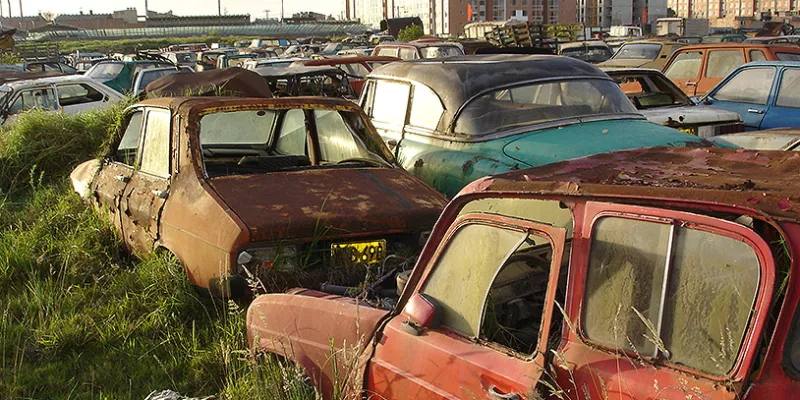 carros-abandonados-patiosmac-1509241787.jpg